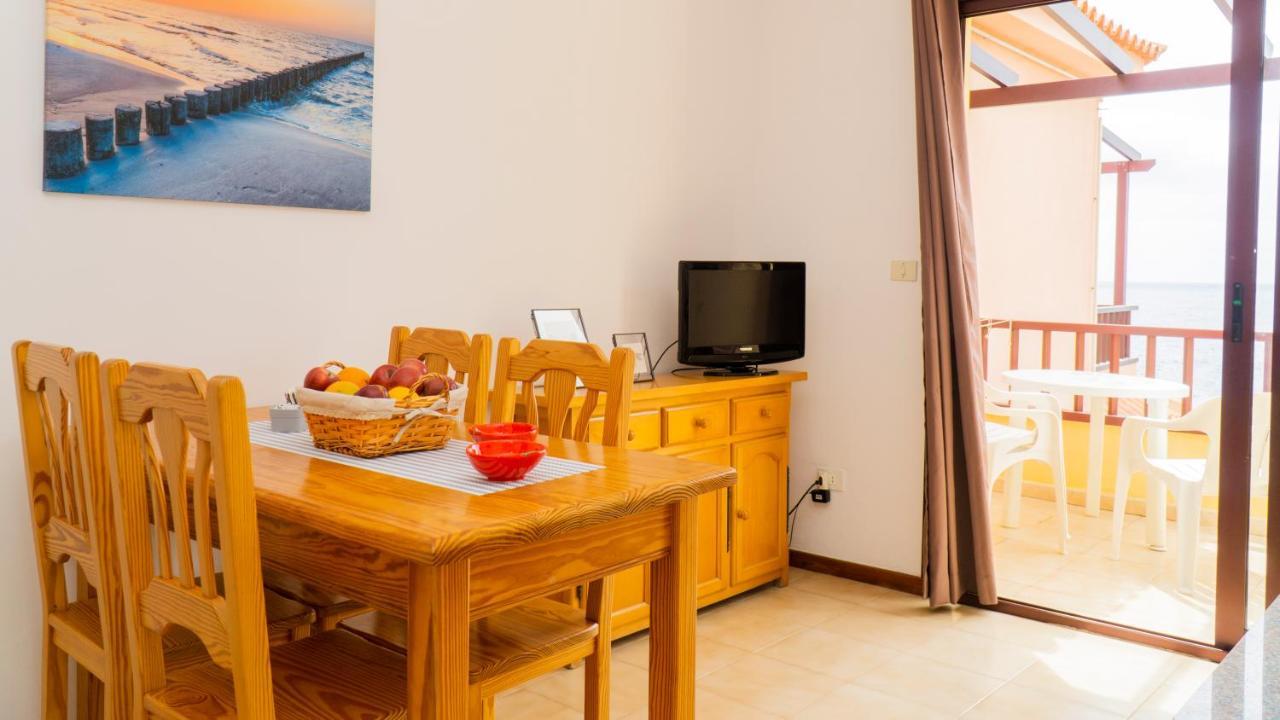 Apartamentos Tamaragua Brena Baja Bagian luar foto