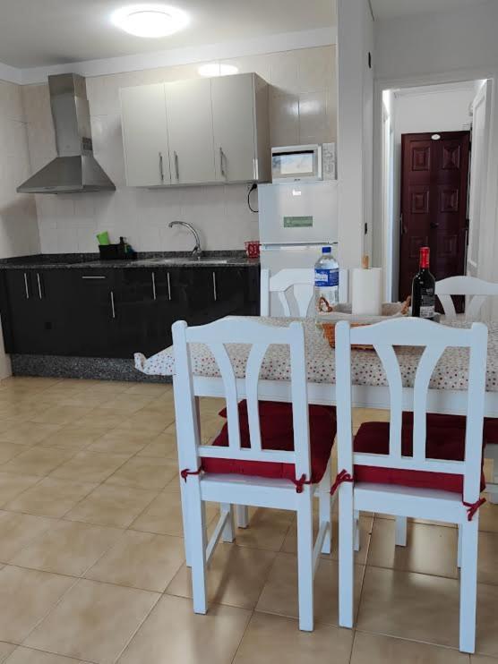 Apartamentos Tamaragua Brena Baja Bagian luar foto