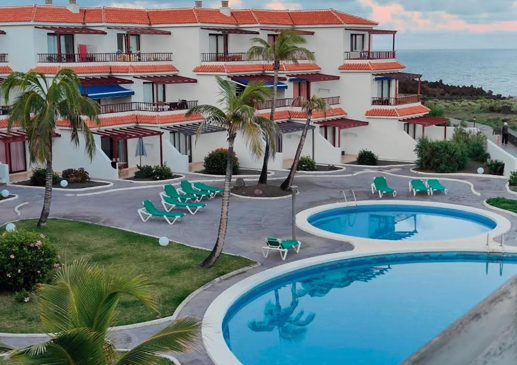 Apartamentos Tamaragua Brena Baja Bagian luar foto